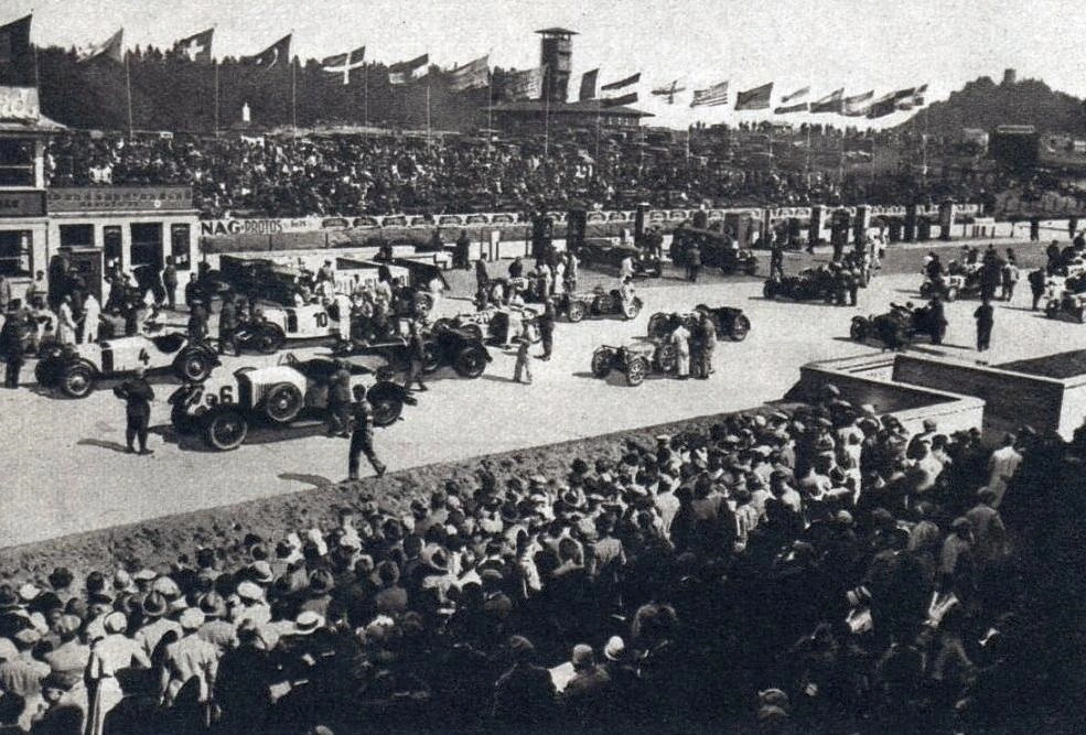 nurburgring-1929-salida-del-grand-prizx-de-alemania
